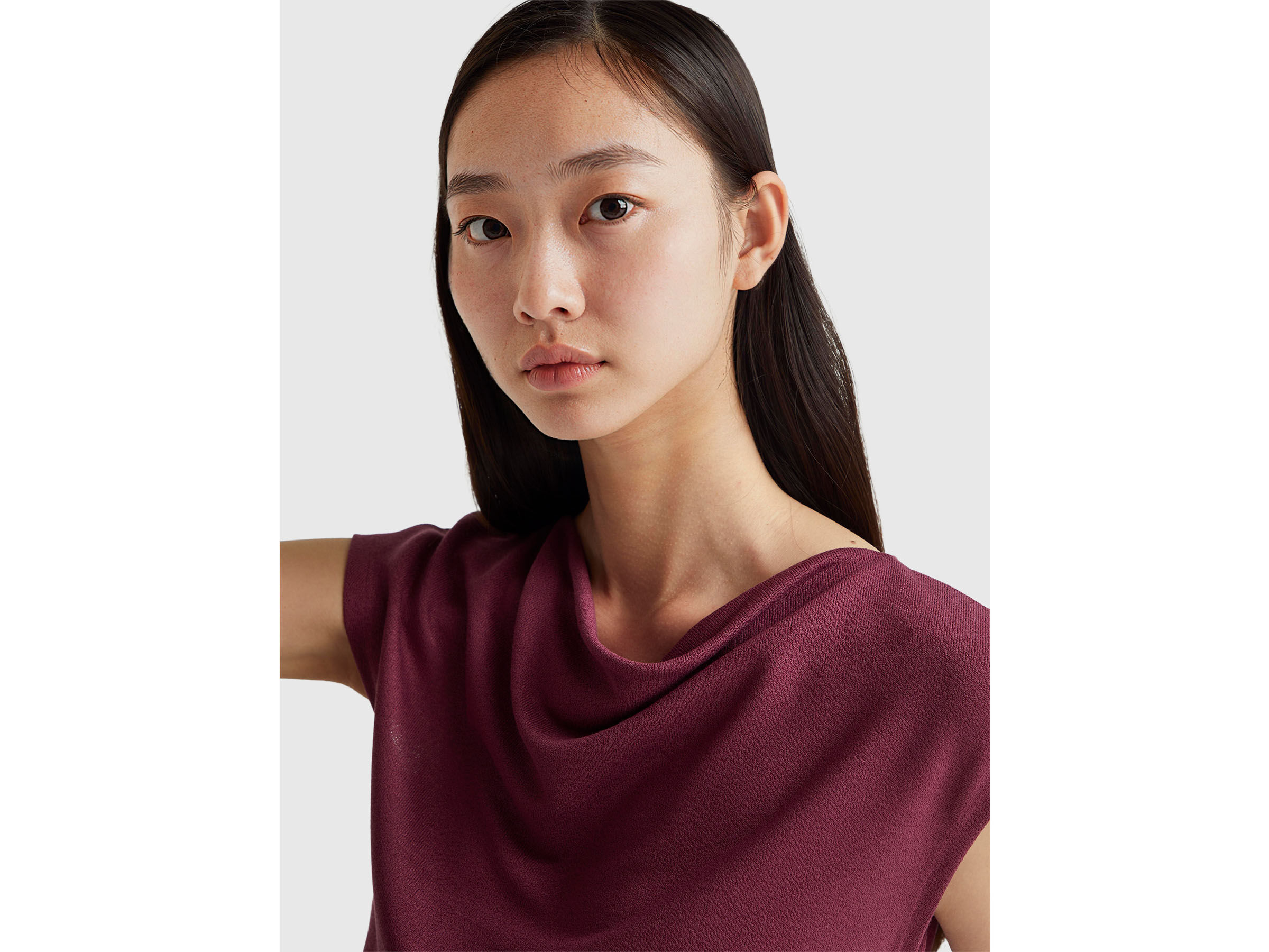 SLEEVELESS SWEATER Women image number 4